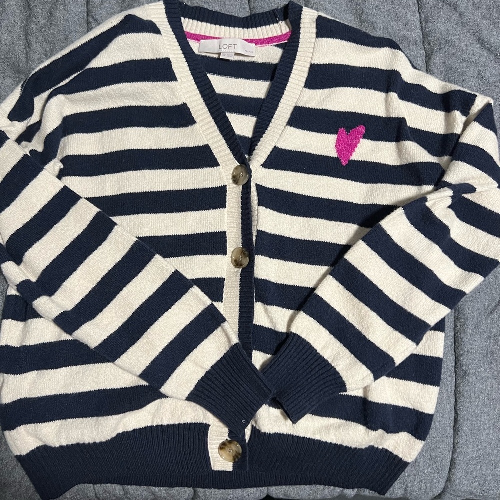 Ann Taylor Loft cardigan. New without tags. Petite medium